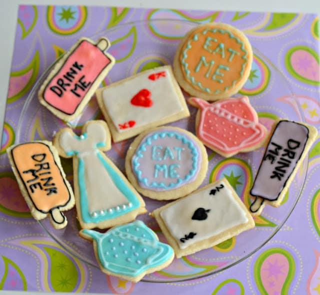 Alice in Wonderland Cookies from Hezzi-D's Books and Cooks