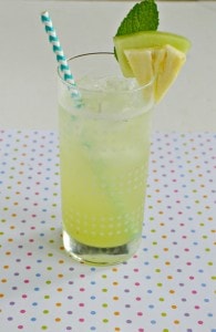Cool off with a refreshing Honeydew Agua Fresca with Pineapple!