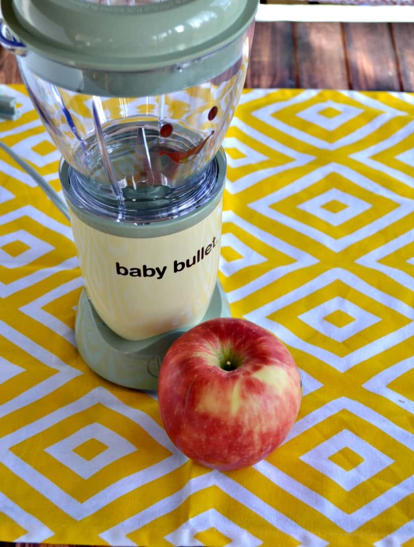 Baby Food Fridays: Pear Puree - Hezzi-D's Books and Cooks