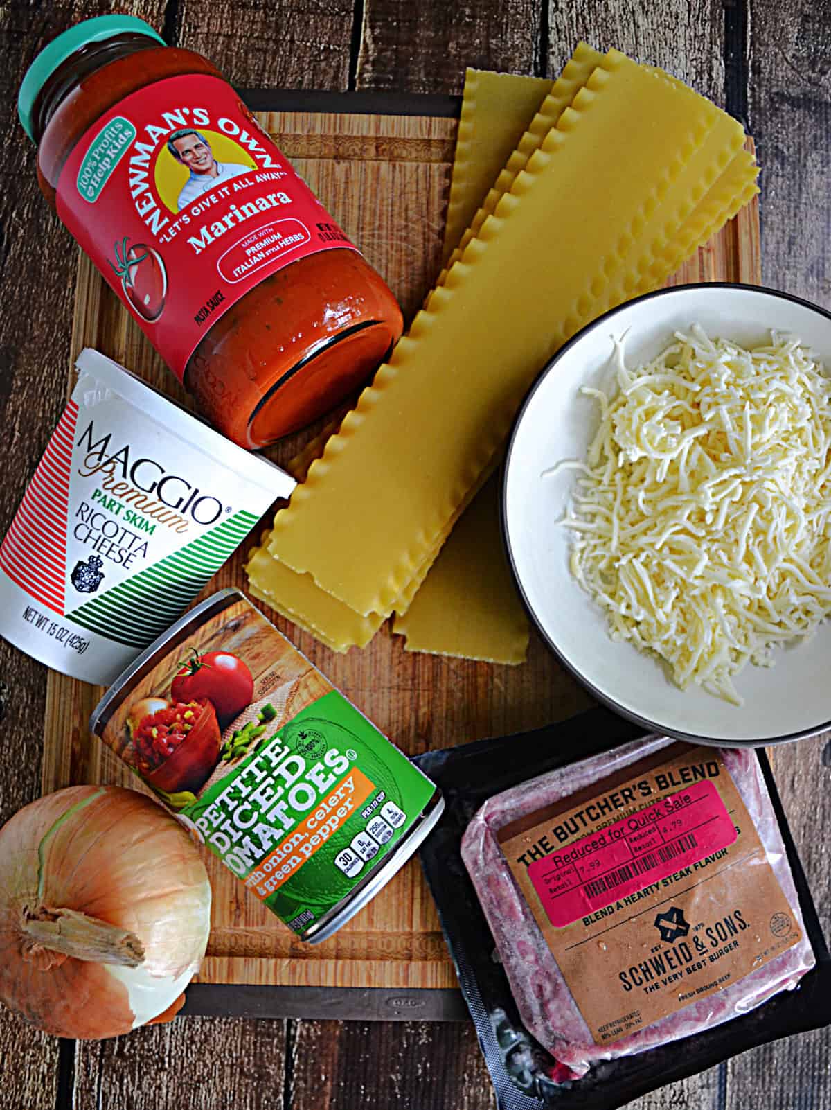 Ingredients to make Skillet Lasagna.