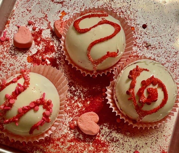 40 Delicious Desserts For Valentines Day Hezzi Ds Books And Cooks 