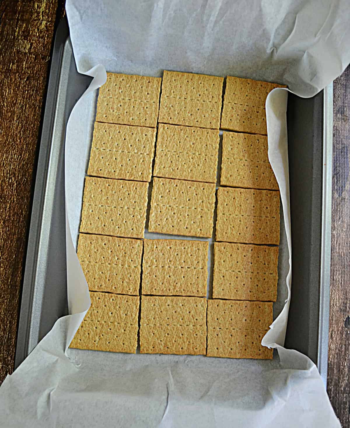 A pan with graham crackers in it.